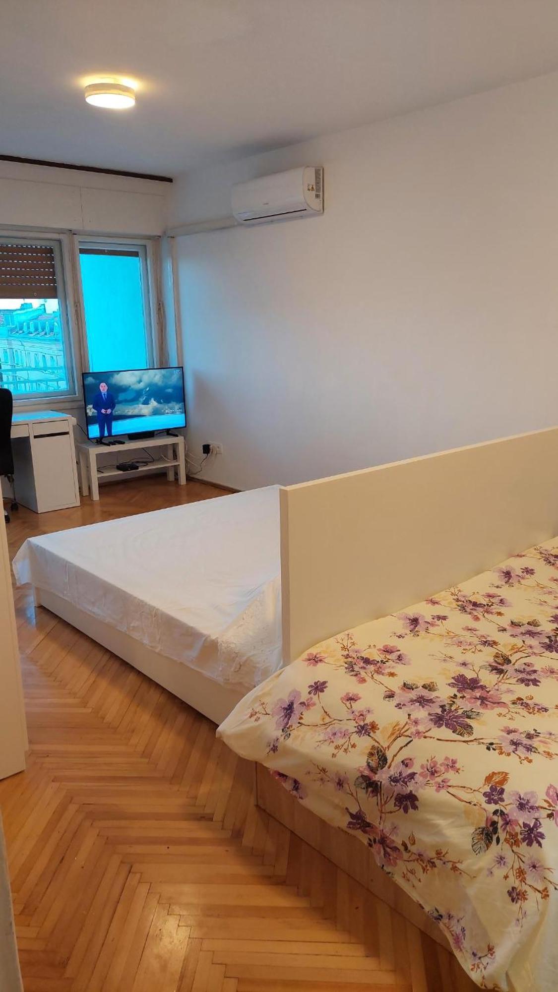Room With Private Toilet And Balcony In City Center In Shared Apartment Split Luaran gambar